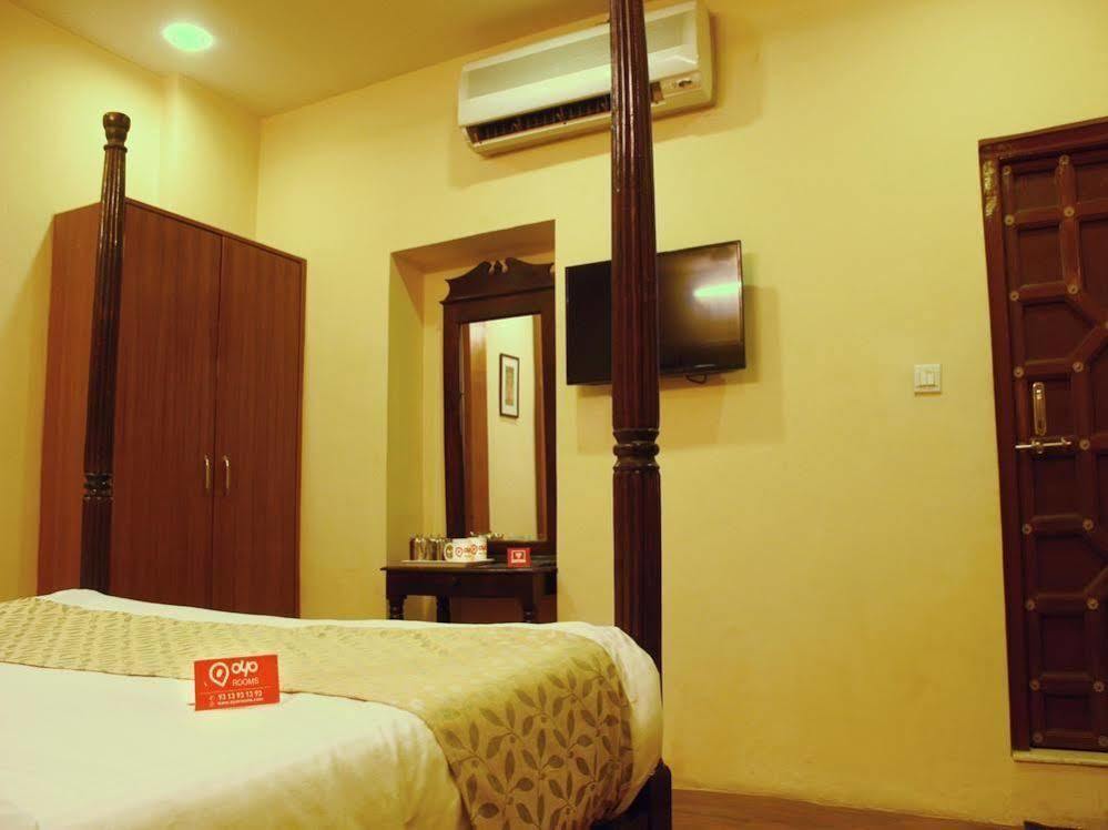 Oyo 1159 Hotel Chandra Prakash Udaipur Luaran gambar