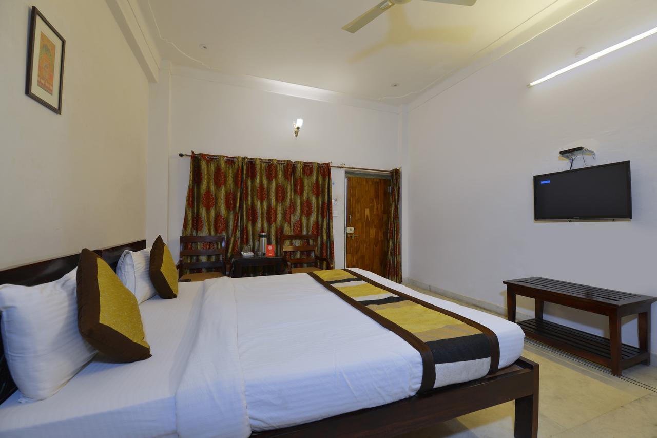 Oyo 1159 Hotel Chandra Prakash Udaipur Luaran gambar