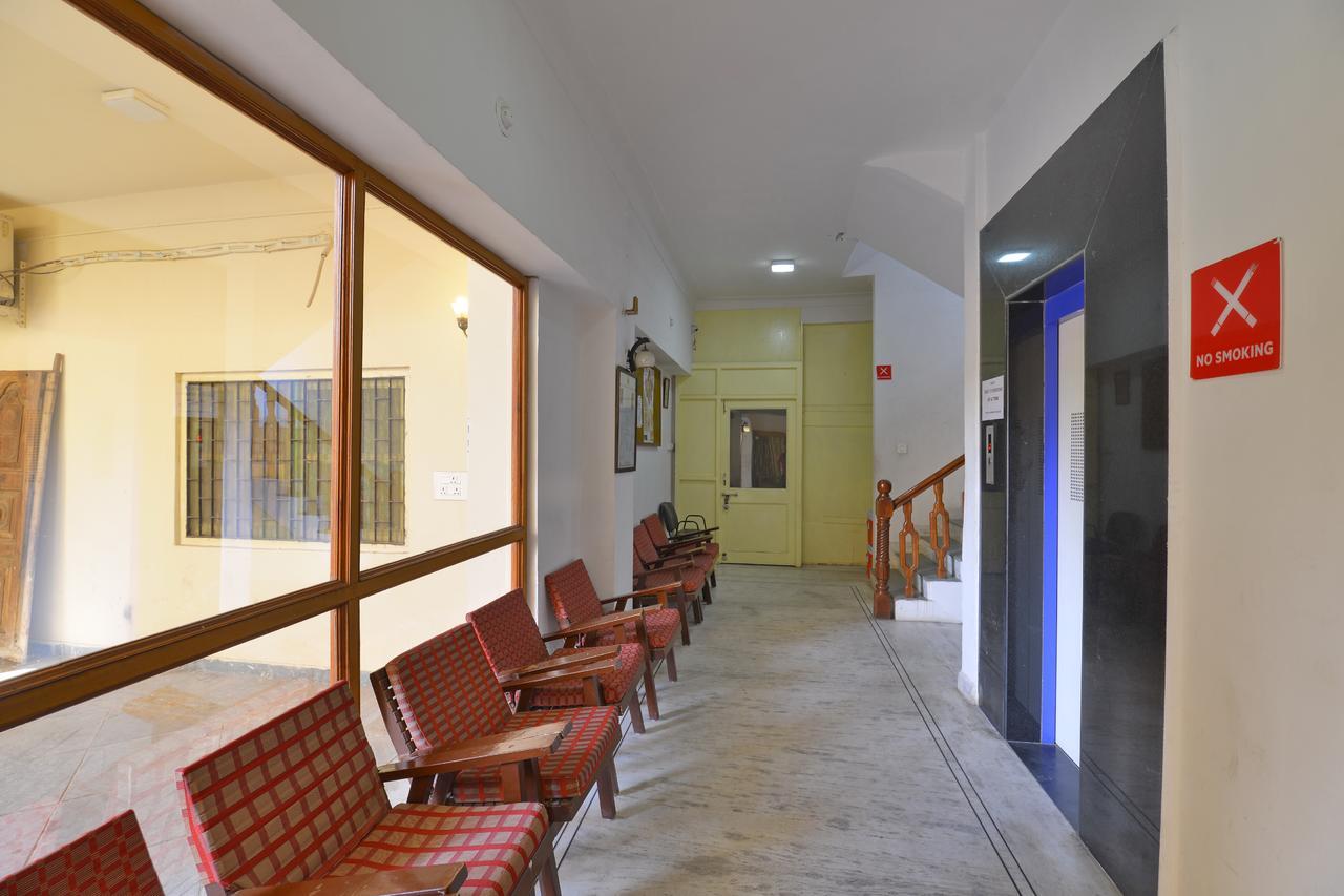 Oyo 1159 Hotel Chandra Prakash Udaipur Luaran gambar