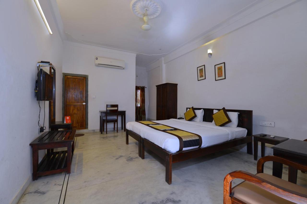 Oyo 1159 Hotel Chandra Prakash Udaipur Luaran gambar