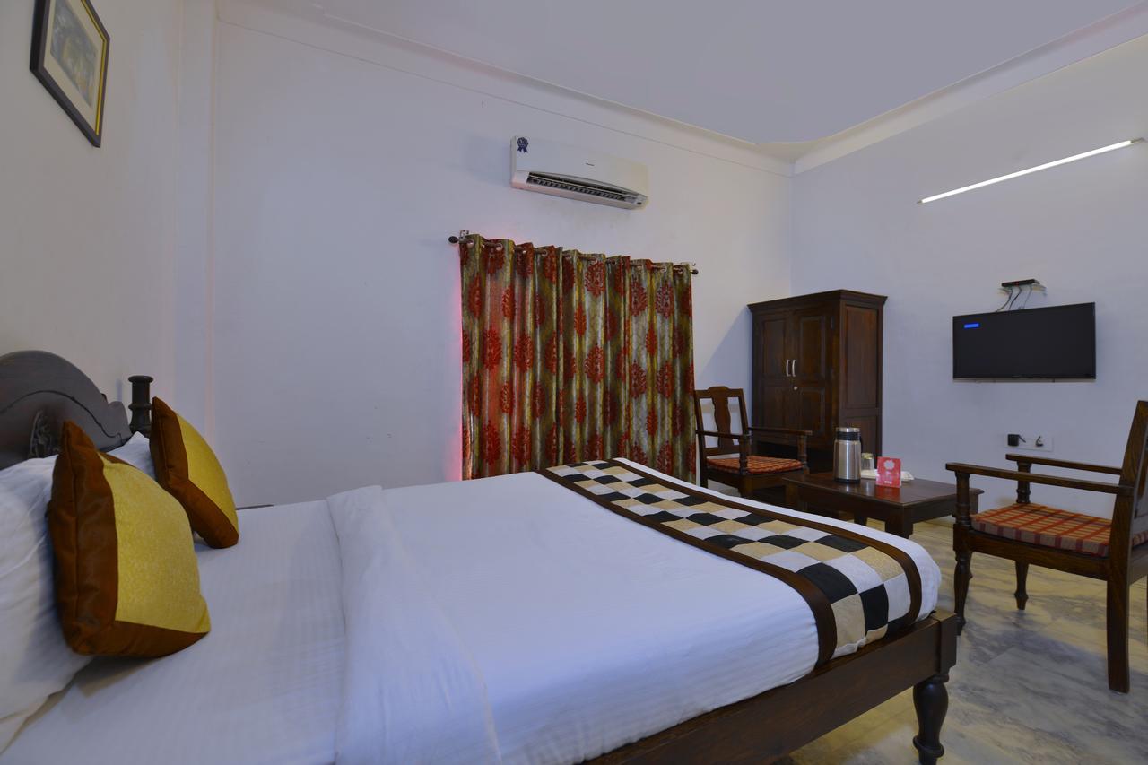 Oyo 1159 Hotel Chandra Prakash Udaipur Luaran gambar